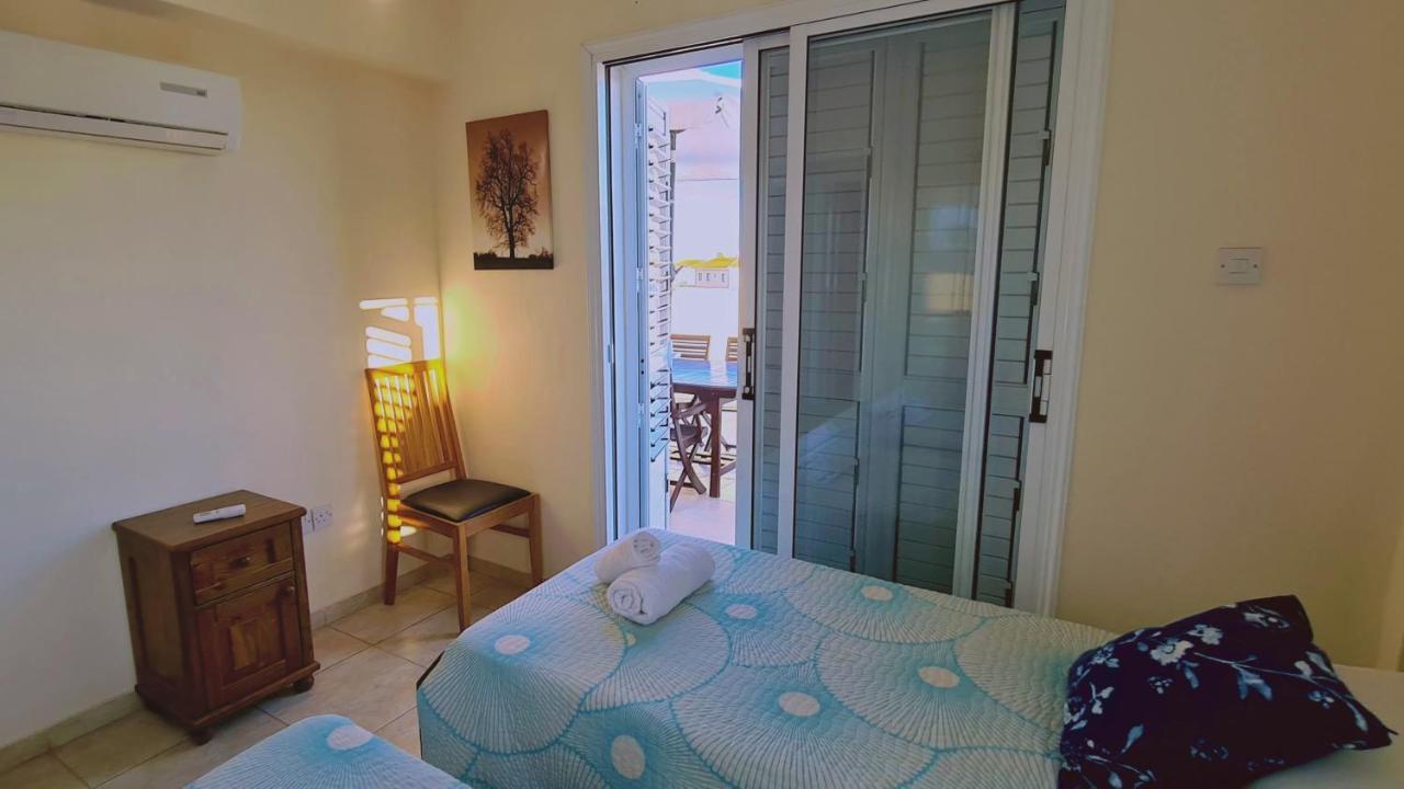 Stay Sunshine Apartment Paralimni Esterno foto