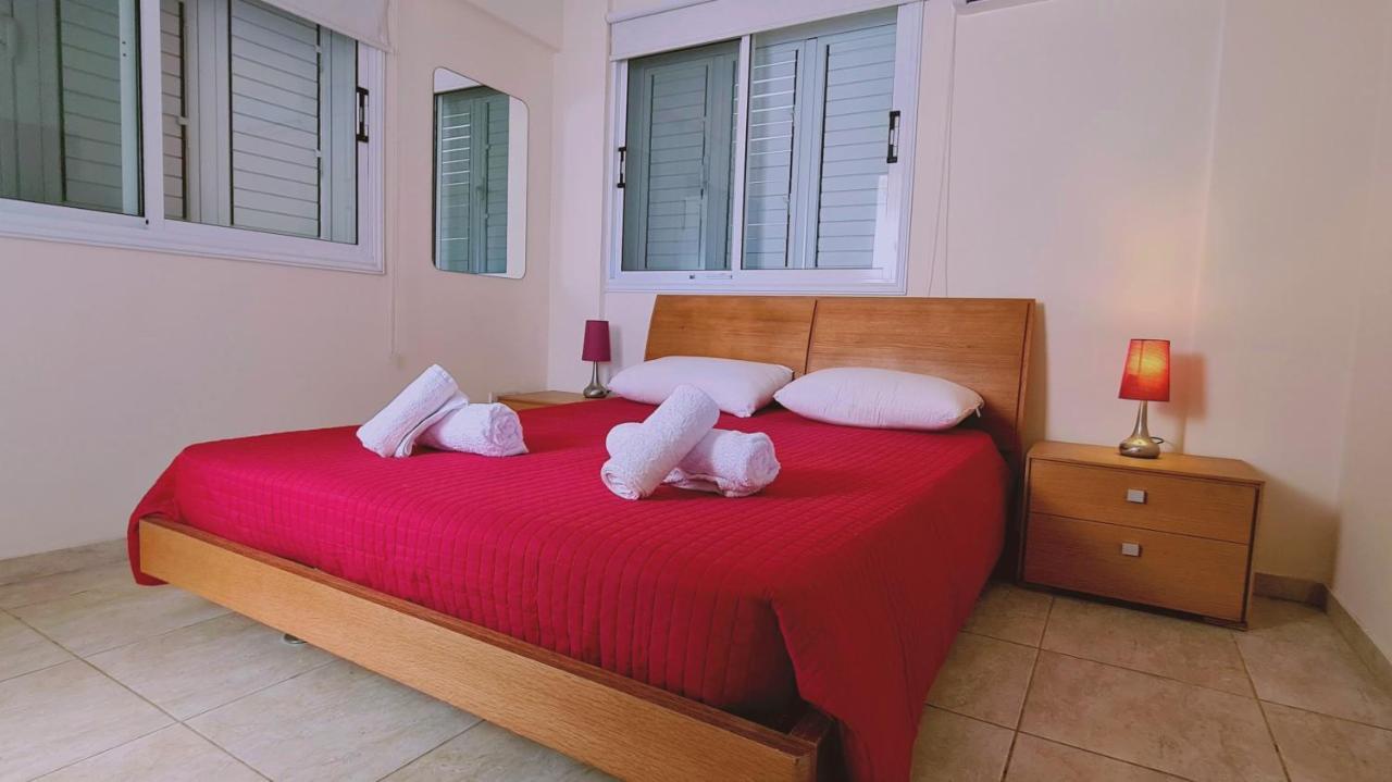 Stay Sunshine Apartment Paralimni Esterno foto