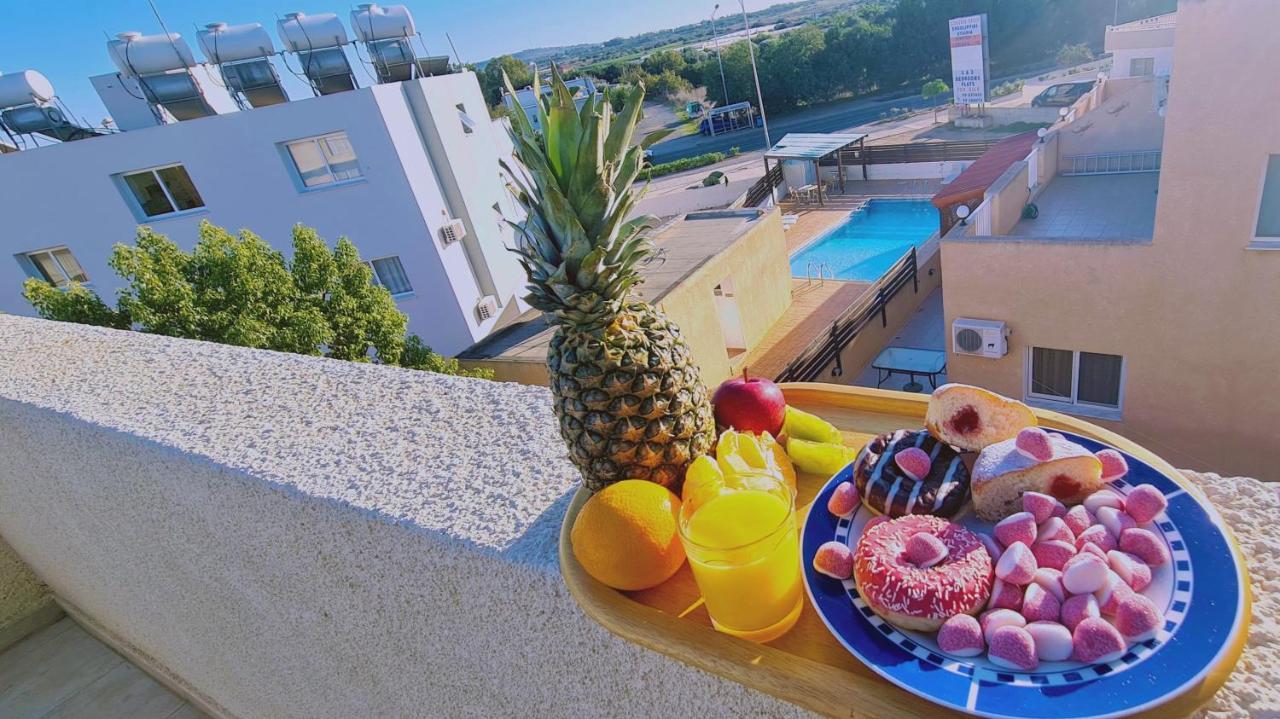 Stay Sunshine Apartment Paralimni Esterno foto