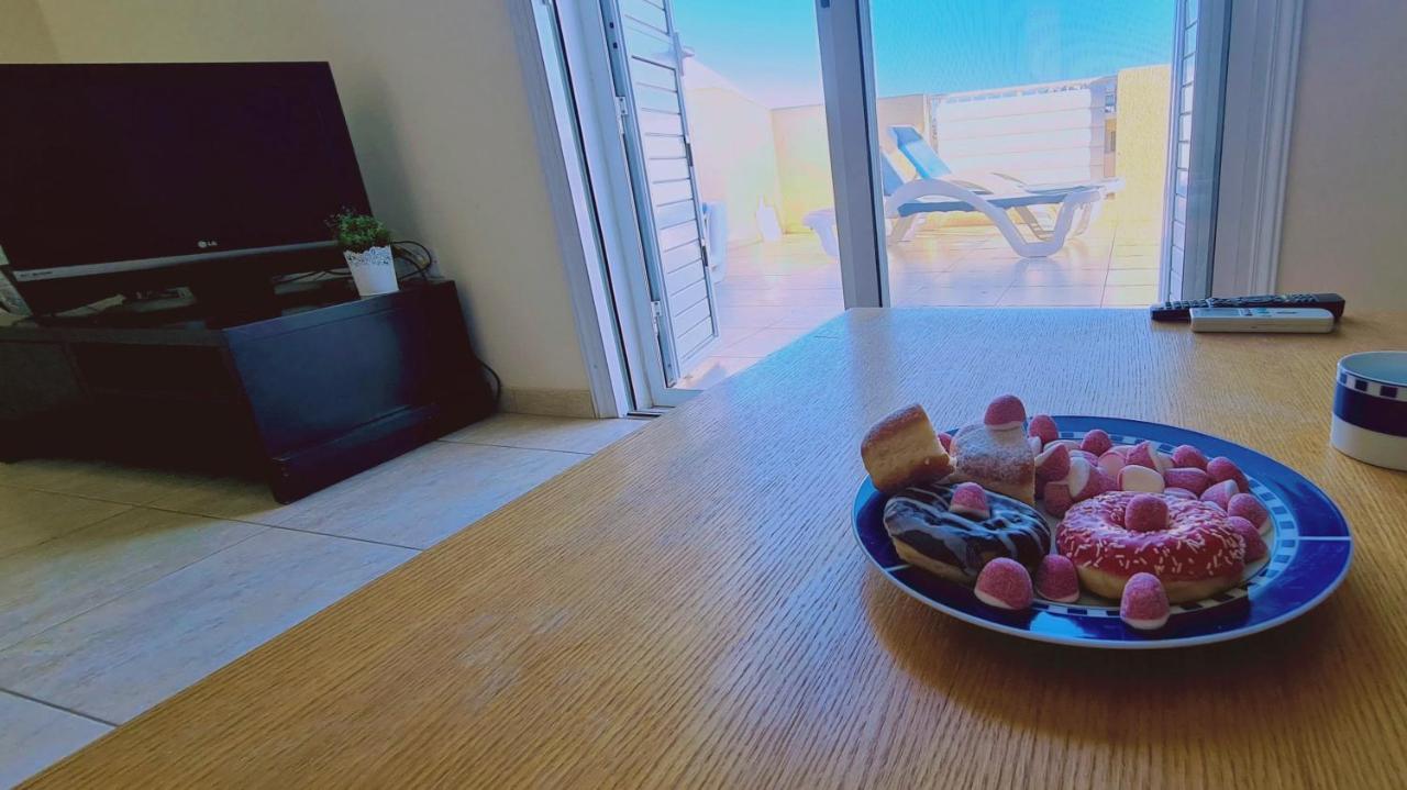 Stay Sunshine Apartment Paralimni Esterno foto