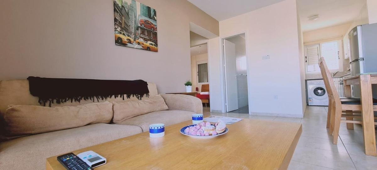 Stay Sunshine Apartment Paralimni Esterno foto