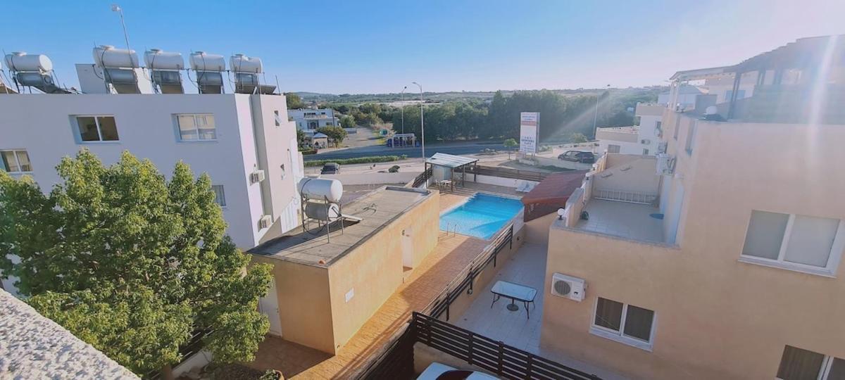 Stay Sunshine Apartment Paralimni Esterno foto