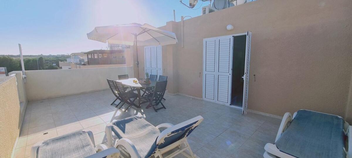 Stay Sunshine Apartment Paralimni Esterno foto