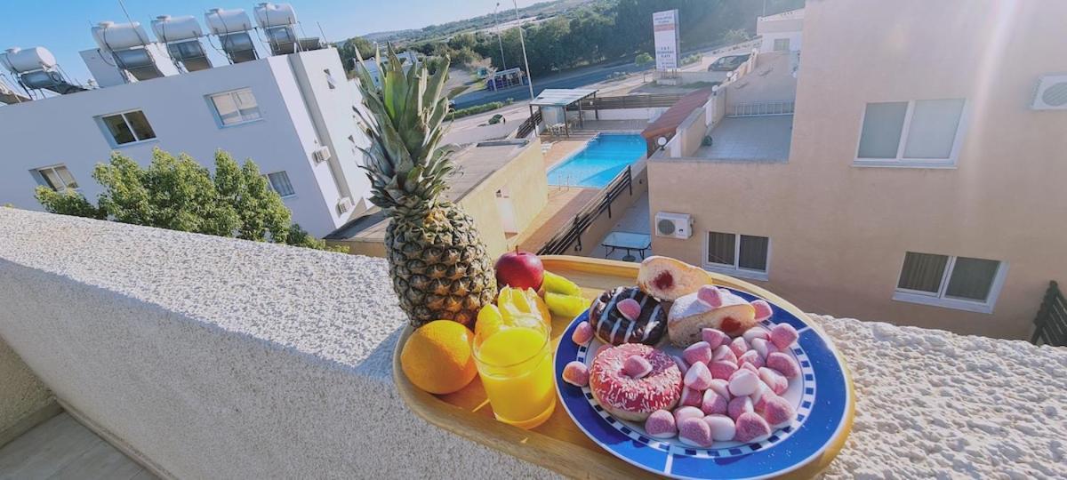 Stay Sunshine Apartment Paralimni Esterno foto
