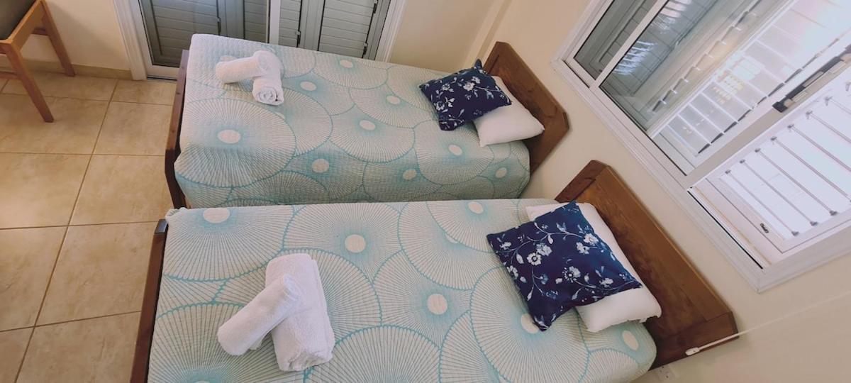 Stay Sunshine Apartment Paralimni Esterno foto