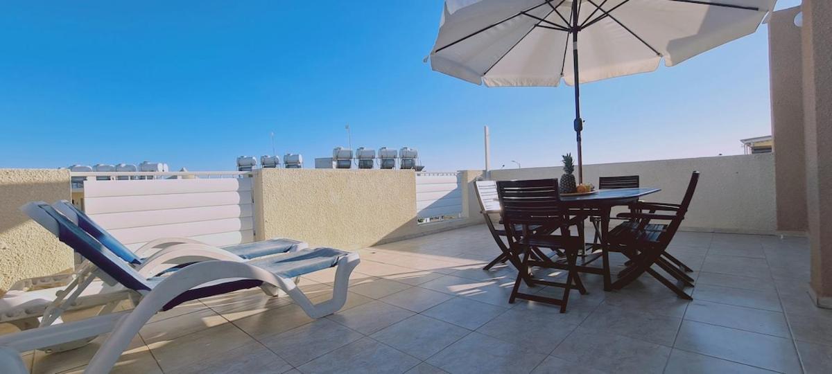 Stay Sunshine Apartment Paralimni Esterno foto