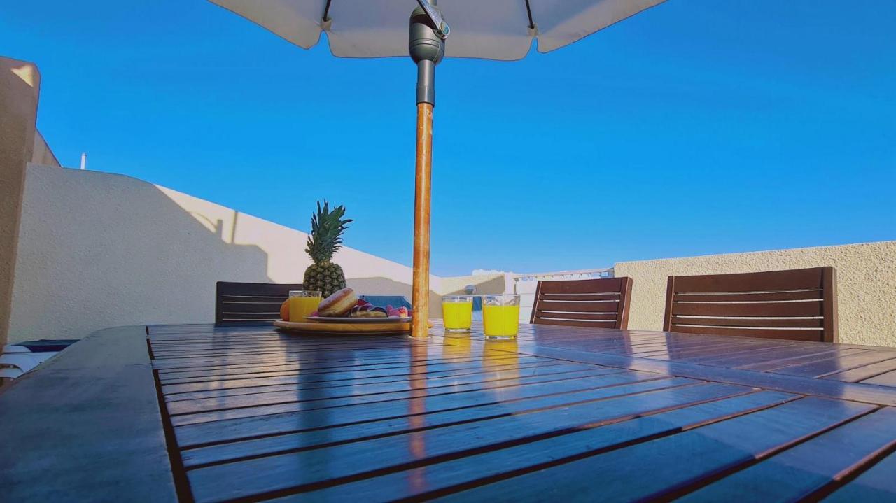 Stay Sunshine Apartment Paralimni Esterno foto