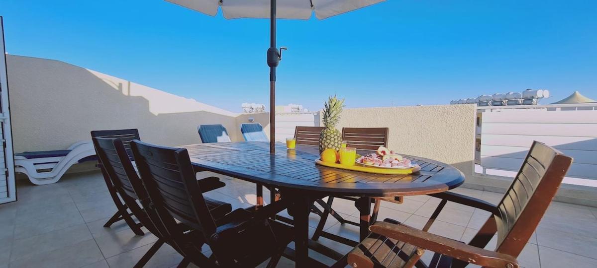 Stay Sunshine Apartment Paralimni Esterno foto