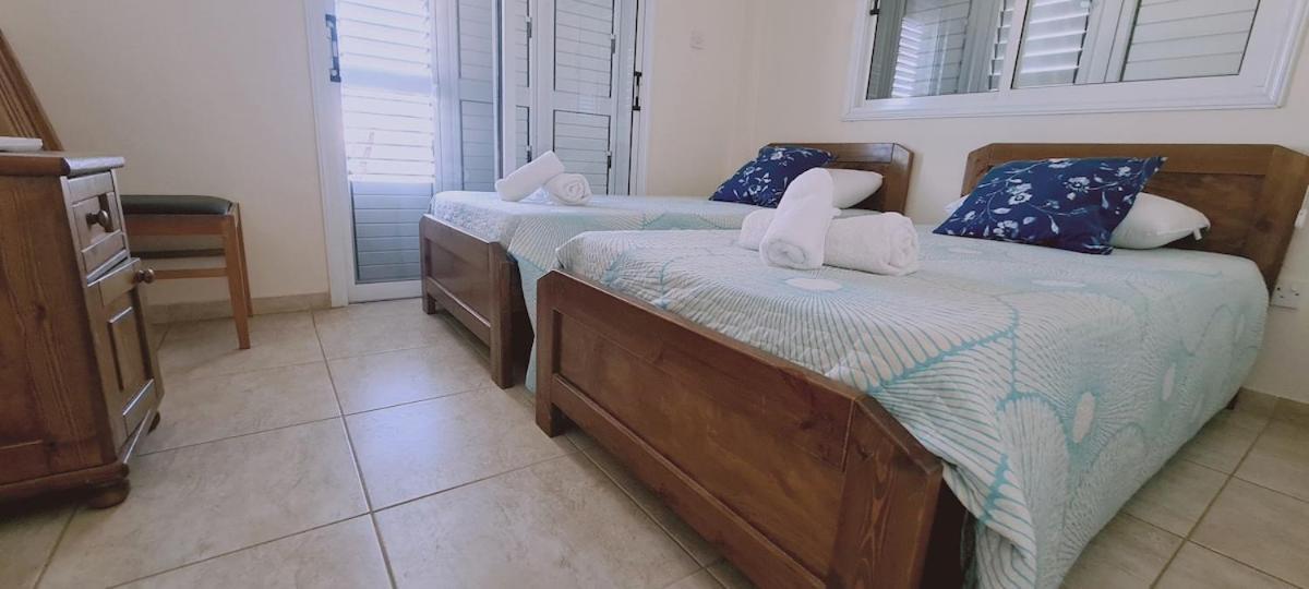 Stay Sunshine Apartment Paralimni Esterno foto