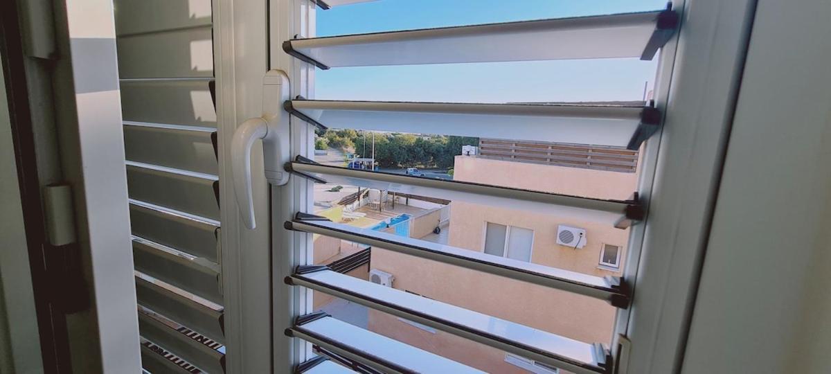 Stay Sunshine Apartment Paralimni Esterno foto
